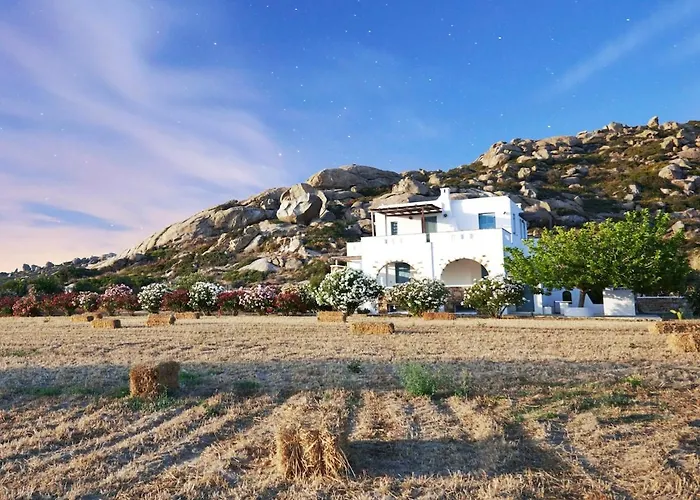 Waves & Rocks Vívlosz